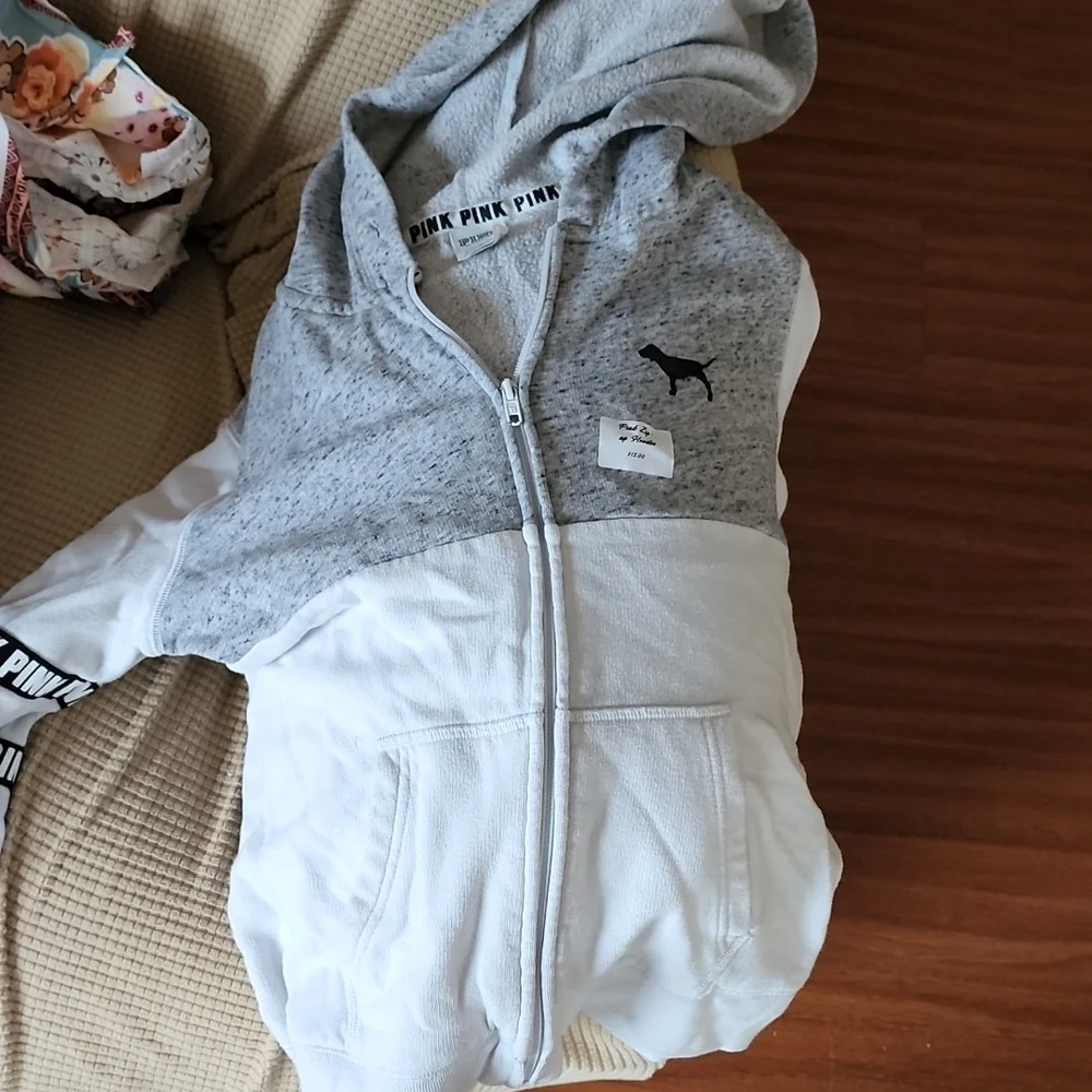 Pink zip up hoodie - Picture 2 of 2